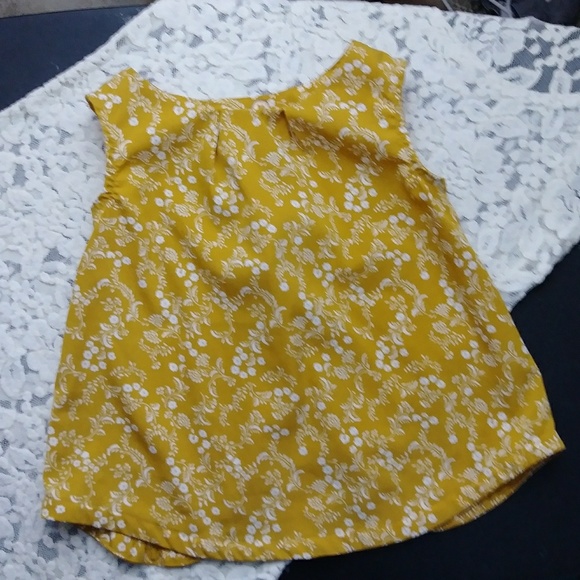 Old Navy Other - Old Navy Floral Button Down Open Back Top